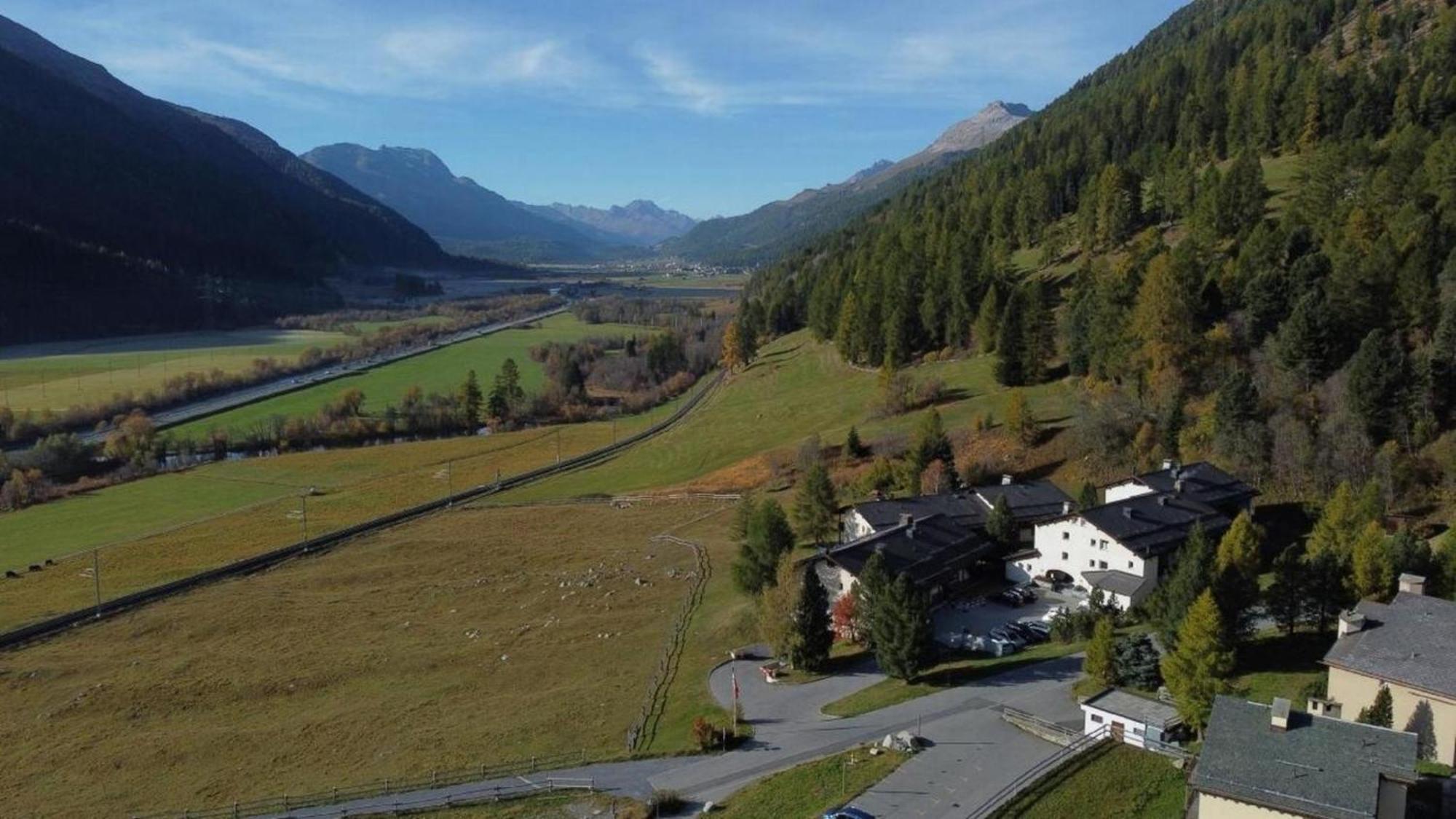 Residenz La Mora 21 "Bergbahnen Und Oev All Inklusive" Im Sommer Appartement La Punt-Chamues-ch Buitenkant foto